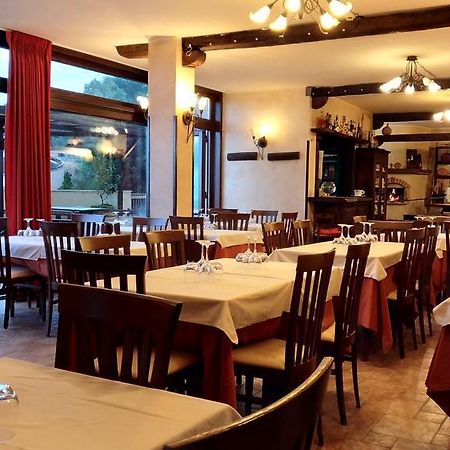 Hotel Sette E Mezzo 카스텔루치오 수페리오레 외부 사진