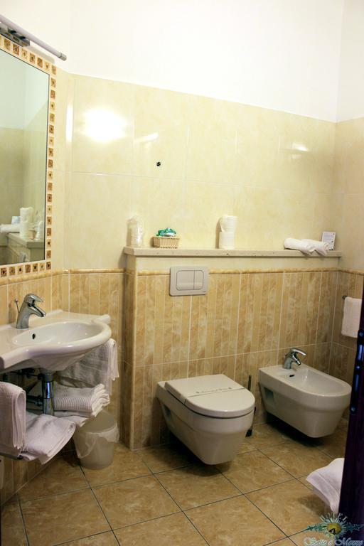 Hotel Sette E Mezzo 카스텔루치오 수페리오레 객실 사진