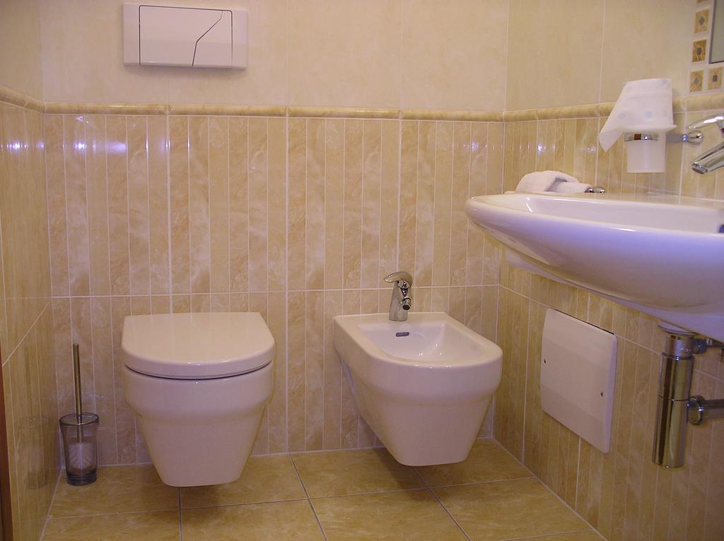 Hotel Sette E Mezzo 카스텔루치오 수페리오레 객실 사진